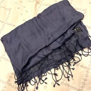 Grey/blue Pashmina